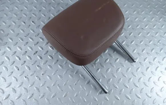 Audi A8 S8 D4 4H Rear seat headrest 4H0885901A 4H0885901AGBJ6 4H0885901ABJ6