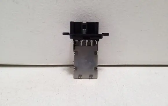 Heater blower motor/fan resistor