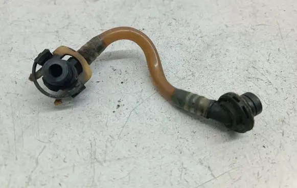 Mercedes-Benz A W168 Fuel line pipe A6680701132 A6680700832 A6680700432