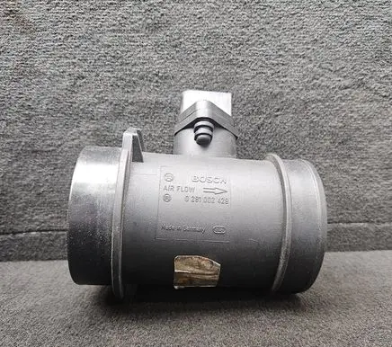 Audi A6 S6 C5 4B Mass air flow meter 0281002429 059906461E