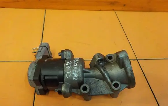 Land Rover Discovery 3 - LR3 EGR thermostat 7H2Q9D475CF