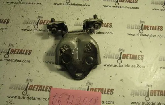 Mitsubishi Carisma Front door upper hinge