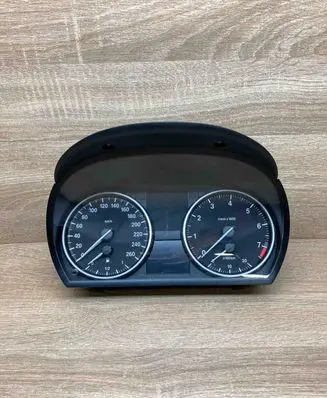 BMW 3 E90 E91 Speedometer (instrument cluster) 9220959 102544098