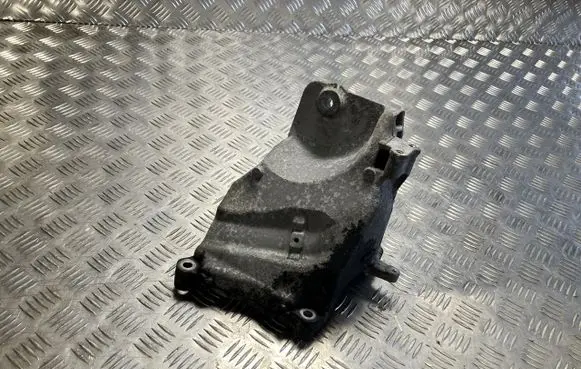 Mercedes-Benz C W205 Engine mount vacuum valve A6262230000