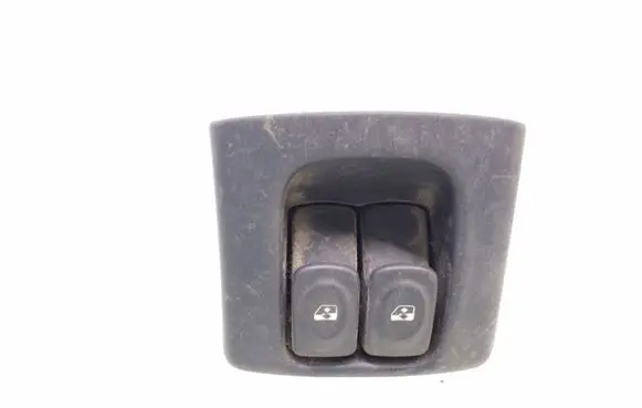 Renault Megane I Electric window control switch 7700843250AT 7700841069BAD