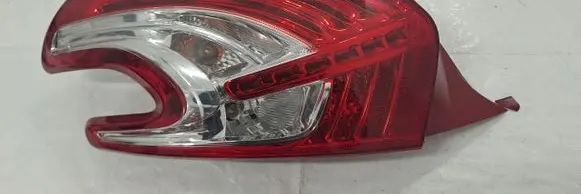 Peugeot 208 Rear/tail lights