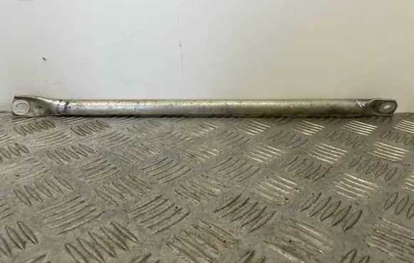 Radiator support slam panel bracket