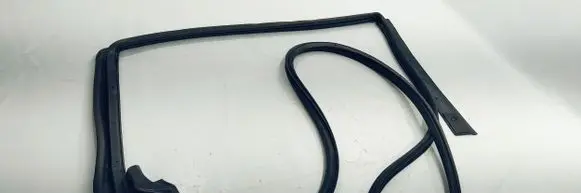 Subaru Outback (BS) Rubber seal rear door 
