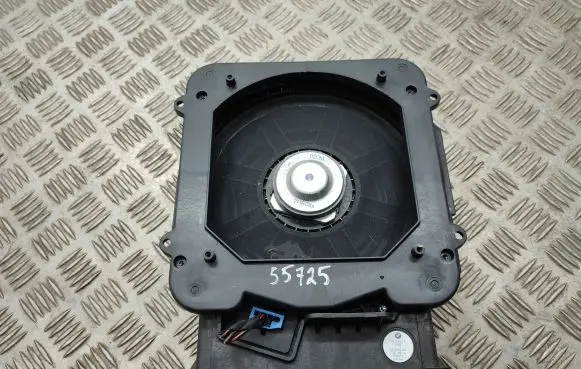 BMW 2 F45 Subwoofer speaker 927599504 9275995