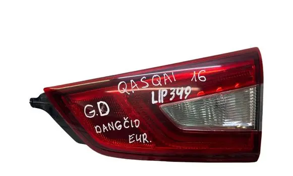 Nissan Qashqai Tailgate rear/tail lights 22618013 265504EA5C 265504EA5D