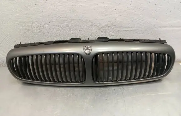 Jaguar X-Type Front grill 1X435510AE