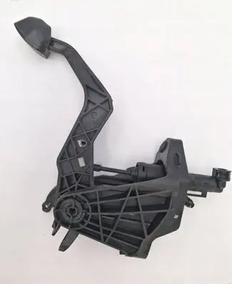 Audi A1 Clutch pedal 6R2721059G