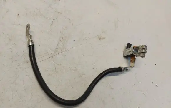 Mercedes-Benz EQV 447 Positive cable (battery) a4479052705-jlk01