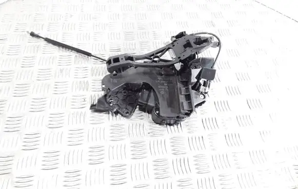 Volvo S80 Front door lock
