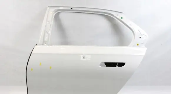 BMW 7 G70 Rear door 5A32D57