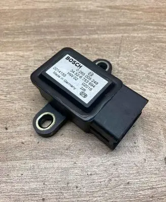 BMW 5 E39 ESP acceleration yaw rate sensor 6753694 0265005248