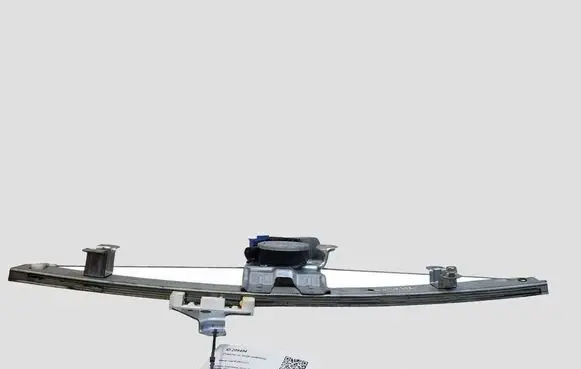 Nissan Leaf II (ZE1) Front door window regulator with motor
