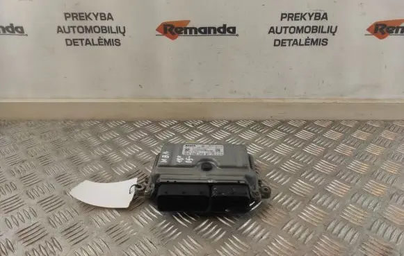 Mercedes-Benz A W169 Engine control unit/module A6401500779 0281012060