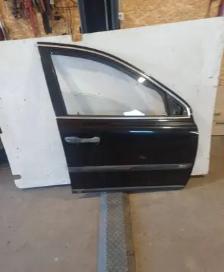 Volvo XC90 Front door 