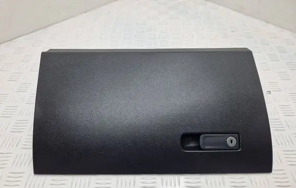 Mercedes-Benz A W177 AMG Glove box lid/cover 3825360905 C00019074