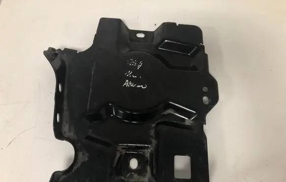 Battery tray