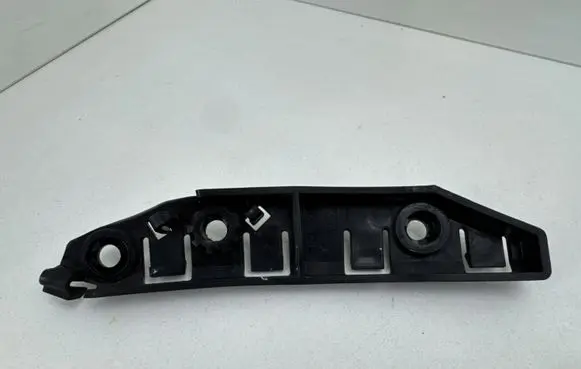 Tesla Model 3 Front bumper mounting bracket 108418100E