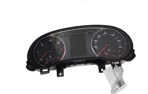Audi A1 Speedometer (instrument cluster) 8X0920980A