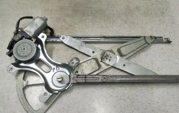 Toyota Prius (XW10) Front door window regulator with motor 8571047030 2621000891