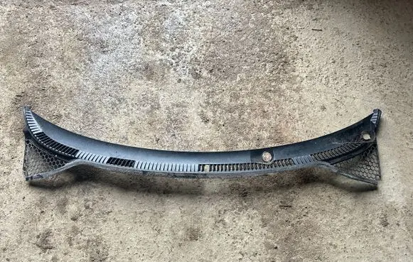 Peugeot 207 Wiper trim 96818458XT