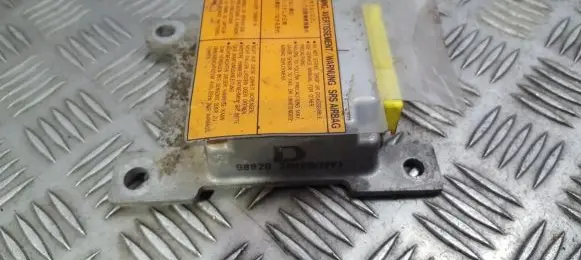 Nissan Almera Airbag control unit/module 988202n400