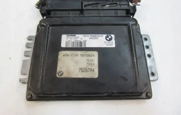 Mini One - Cooper R50 - 53 Engine control unit/module 7526784 S118012001M
