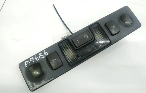 Audi A6 S6 C5 4B Rear seat light 4B0947111 4B0.947.111