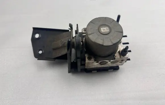 Volkswagen Tiguan ABS Pump 5Q0614517 5Q0614517CR