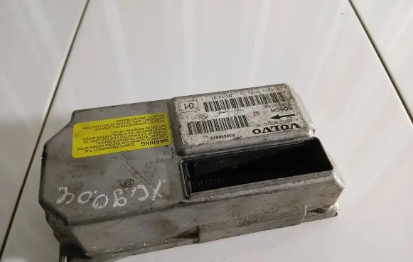 Volvo XC90 Airbag control unit/module P30658913 0285001447 030274043501