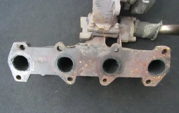 Alfa Romeo 156 Exhaust manifold