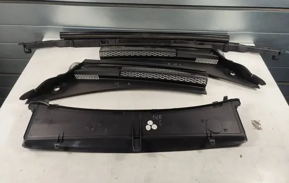 Wiper trim
