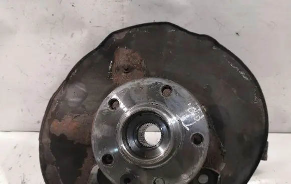 Volkswagen Transporter - Caravelle T5 Front wheel hub