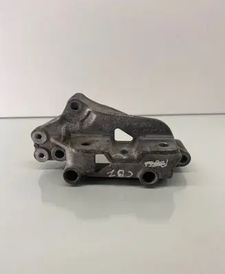 Skoda Yeti (5L) Engine mounting bracket 03F199275