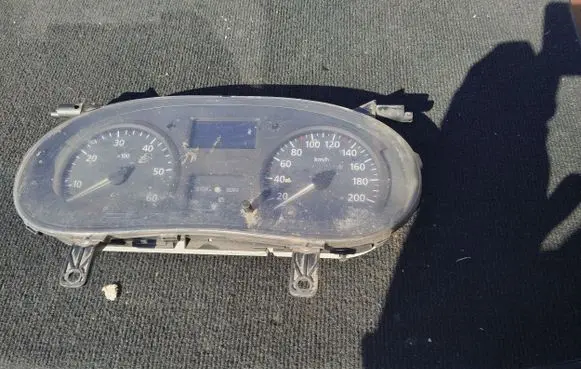 Renault Trafic II (X83) Speedometer (instrument cluster) P8200390128 NS800343388 216788868