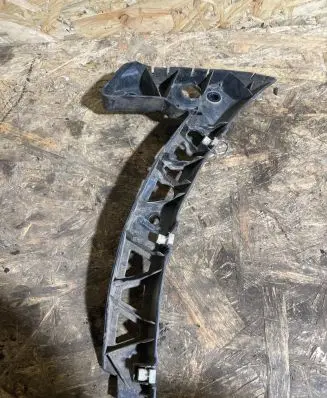 Jaguar XF X250 Front bumper mounting bracket 8X2317B750