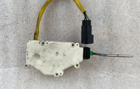 Ford Galaxy Central locking motor 7M0959775C 404155 95VW9B241AB