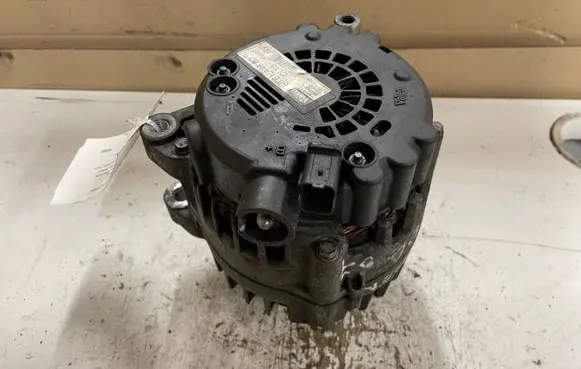 Citroen C5 Generator/alternator 9661544880 2543457A 707008156
