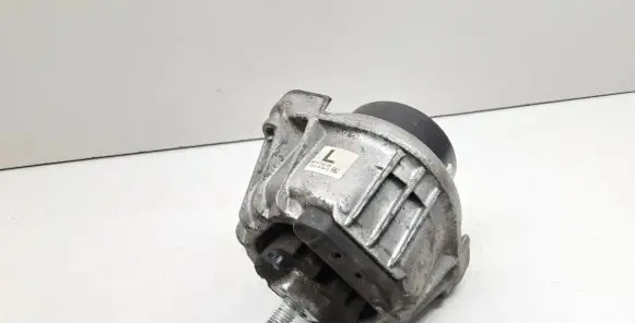 BMW X1 E84 Engine mount bracket 6773742