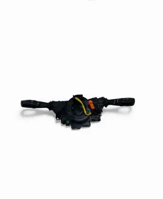 Toyota Auris E180 Indicator stalk 17F852