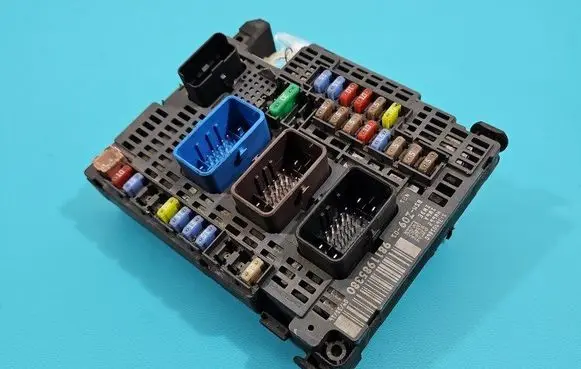 Peugeot 508 Central body control module 9811985380 IMPRK1406672