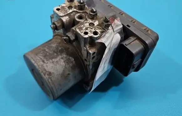 Isuzu D-Max ABS Pump 898232494 IMPRK1535476