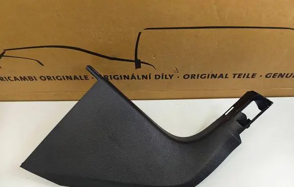 Volkswagen Golf VII Foot area side trim 5G1863484A