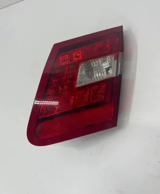 Mercedes-Benz E W212 Tailgate rear/tail lights A2129060458 778004