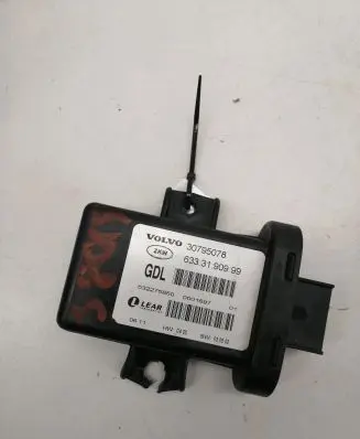 Volvo V70 Light module LCM 30795078