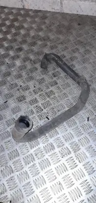 Volkswagen PASSAT B6 Engine coolant pipe/hose